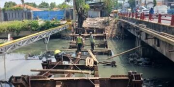 Edo: Pembongkaran Jembatan dan Rel KA Zaman Belanda Demi Kepentingan Kota Cirebon 