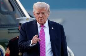 Trump Tanggapi Penutupan Selat Hormuz dengan Ancaman Baru