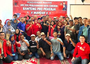DPC PDI Perjuangan Kota Cirebon Peringati May Day “Banteng Pro Pekerja, Buruh Berdaulat, Indonesia Berdikari”