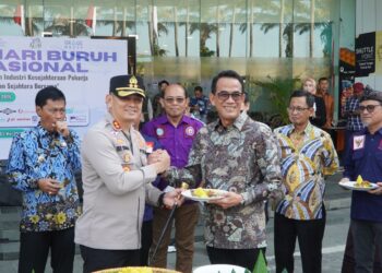 Kapolres Cirebon Kota Komitmen Kawal Peringatan Hari Buruh Agar Berjalan  Tertib dan Nyaman 