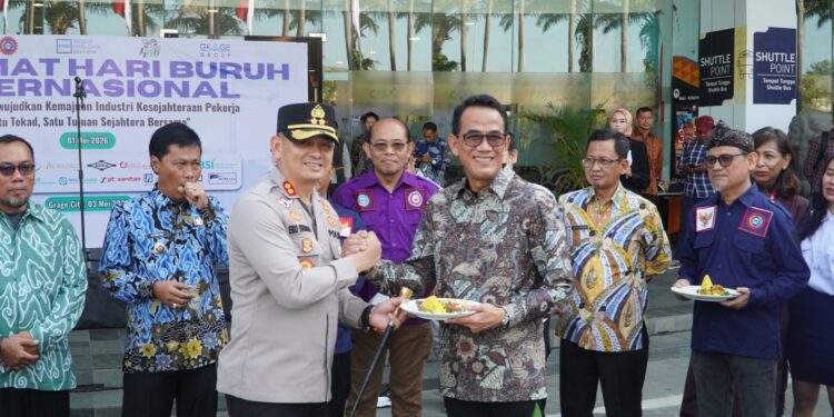 Kapolres Cirebon Kota Komitmen Kawal Peringatan Hari Buruh Agar Berjalan  Tertib dan Nyaman 