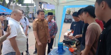 565 Siswa SMK Muhammadiyah Lemahabang Terima SKL, 45 Persen Sudah Terserap Kerja