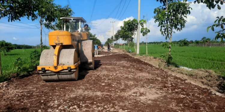 Pemkab Cirebon Percepat Perbaikan 23 Ruas Jalan, Ini Daftarnya