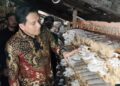 Lucky Hakim Apresiasi Lumbung Pangan Gratis dan Budidaya Jamur di Desa Malang Semirang 