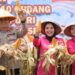 Kapolres Cirebon Kota Panen Raya Jagung di Waled
