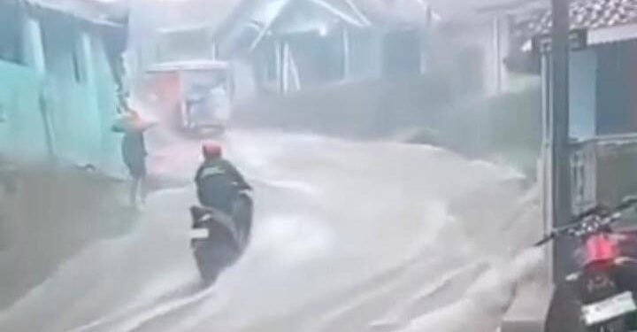 Kades Cisantana Bantah Kawasan Wisata Jadi Penyebab Banjir