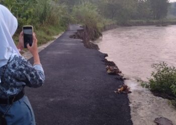 Banjir dan Longsor Putus Jalan Sedong Kidul–Karangwuni, 147 KK Terdampak