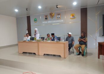 Warga Minta Jalan Perbatasan Kuningan-Cirebon Segera Diperbaiki