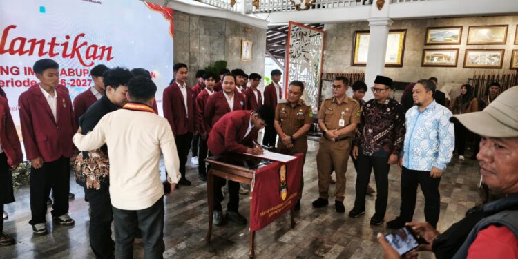 Pelantikan IMM Kuningan Bahas Peran Anak Muda