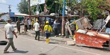 Satpol PP Jabar Sterilisasi Jalur Losari