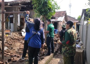 Korban Rumah Ambruk Berharap Bantuan Pemerintah