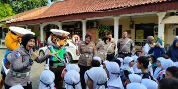 Polsanak Satlantas Polres Cirebon Kota Sebagai Edukasi Keselamatan Berlalu Lintas Sejak Usia Dini