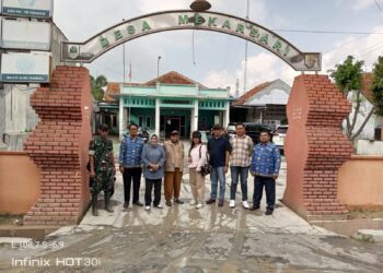 PT Long Rich Bantu Korban Banjir Waled