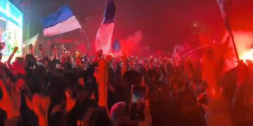 Persib Juara, Kuningan Membiru