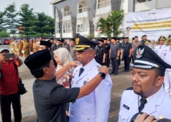 Gerbong Mutasi Bergerak, Wali Kota Cirebon Lantik Sekda, Pejabat Eselon II, III dan IV