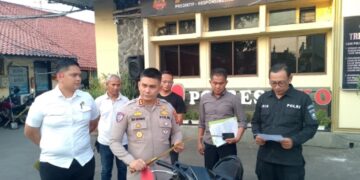 Siswa SMA Bacok Mahasiswa Gegara Ditegur Terobos Lampu Merah 