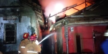 Diduga Korsleting Listrik Saat Banjir, Rumah di Dukuh Semar Terbakar 