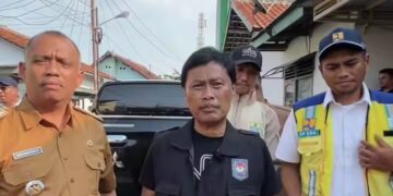 Wali Kota Tinjau Lokasi Banjir di Kelurahan Drajat 
