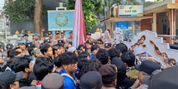 Mahasiswa Pertanyakan Kasus DAU dan Keretakan Wali Kota dan Wakil Wali Kota 