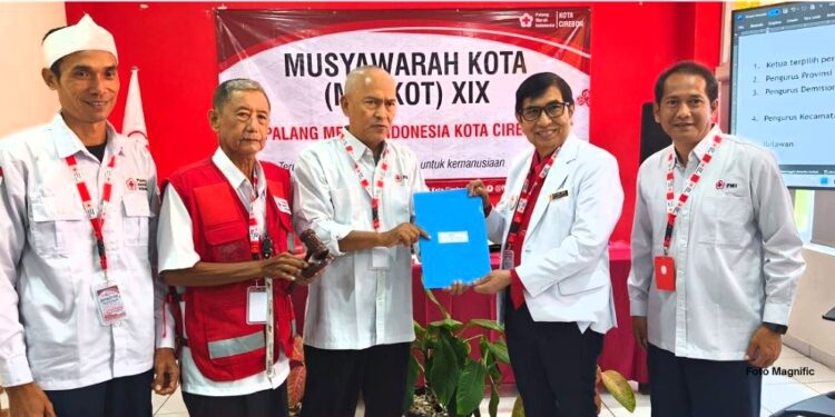PMI Kota Cirebon Kembali Dipimpin dr Edial Sanif