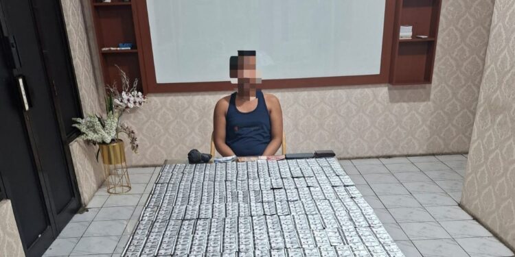 Polresta Cirebon Gerebek Kontrakan Penyimpanan Obat Keras Ilegal, Ribuan Pil Disita