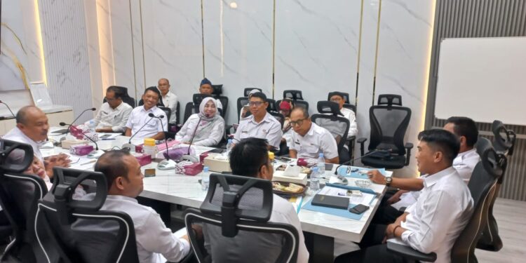 Pemkab Cari Solusi Status Lahan Translok Seuseupan 