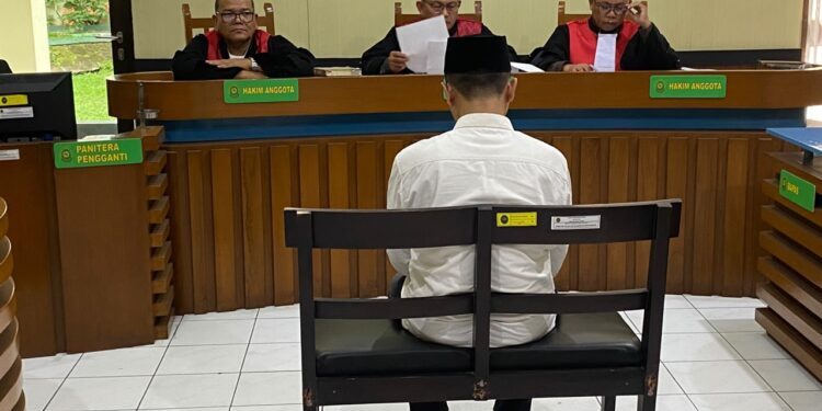 Terbukti Bersalah, Mantan Dirut PD SMU Dede Sutisna Divonis 6 Tahun Penjara 