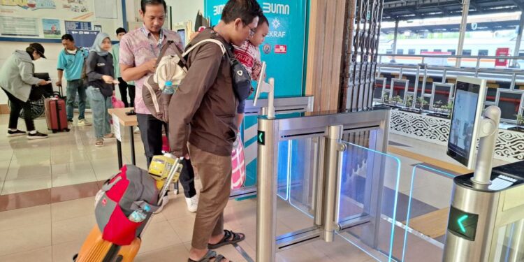 Gunakan Face Recognition Boarding Gate, Kurangi Penggunaan Kertas