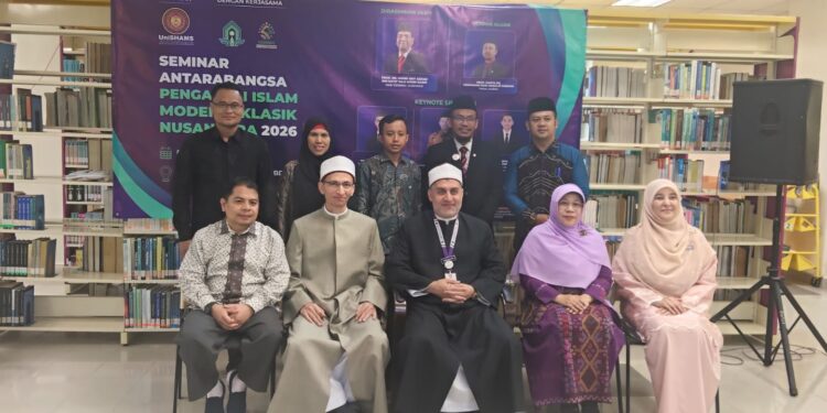 Tujuh Dosen FUA UIN SSC Jadi Presenter di Seminar Internasional Pengajian Islam Modern dan Klasik Nusantara 2026 di Malaysia