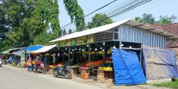 PKL Liar di Depan PG Tersana Baru Dikeluhkan Warga