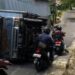 Truk Dyna Terguling di Tanjakan Taraju