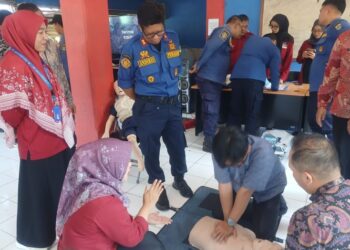 Damkar Kota Cirebon Gelar Bantuan Hidup Dasar Bersama PSC 119 dan Dinkes