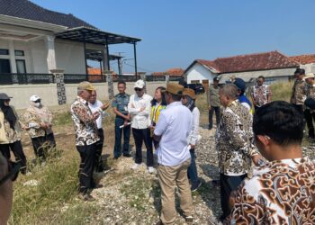 BOPPUJ Tinjau Ambulu, Giant Sea Wall Kembali Mengemuka