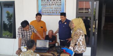 Perekaman KTP Jemput Bola di Melakasari, Permudah Lansia dan ODGJ Miliki Dokumen Kependudukan