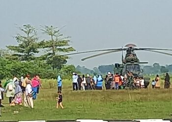 Warga Majalengka Berbondong Bondong Saksikan Latihan Reksa Siaga yang Ditampilkan TNI AU 