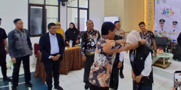 Meriahkan Hari Jadi Kota Cirebon ke-599, Kecamatan Kesambi Gelar Pelatihan Setir Mobil Gratis 