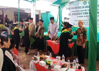 Tasyakur Kelulusan MDTU Al Khoeriyyah Karangsembung, Cetak Generasi Qur’ani dan Berakhlak Mulia
