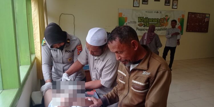 Polres Cirebon Kota Gelar Khitanan Massal, Meriahkan Hari Bhayangkara ke-80