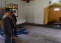 Petugas Polsek Kedawung Tangani Penemuan Mayat di Dalam Bekas Musala
