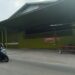 Warga Sampiran Protes Bau Limbah Pakan Ternak