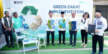 Lewat Implementasi Green Zakat, BSI Ajak Masyarakat Ubah Sampah Jadi Emas