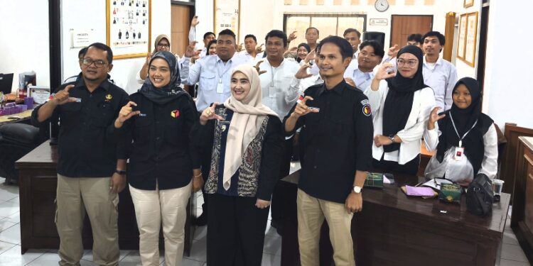 Wakil Wali Kota Apresiasi Generasi Muda yang Ikuti Pendidikan P2P yang Digelar Bawaslu Kota Cirebon