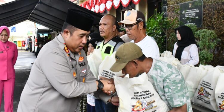 Hari Bhayangkara ke-80, Polresta Cirebon Bagikan 600 Paket Sembako