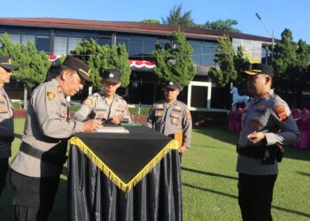 73 Personel Polres Kuningan Naik Pangkat, Kapolsek Kadugede Berganti