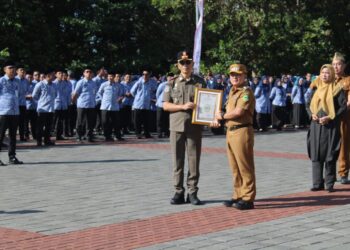Satpol PP Kuningan Terbaik di Jabar Berantas Rokok Ilegal