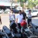 Petugas akan Angkut Kendaraan yang Parkir Liar di Depan CSB