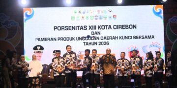PORSENITAS XIII dan Pameran Produk Unggulan Daerah Resmi Dibuka dengan Pertunjukan Seni yang Meriah