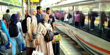 Kemenhub Tebar Diskon Tiket Kereta Ekonomi Komersial 30 Persen 