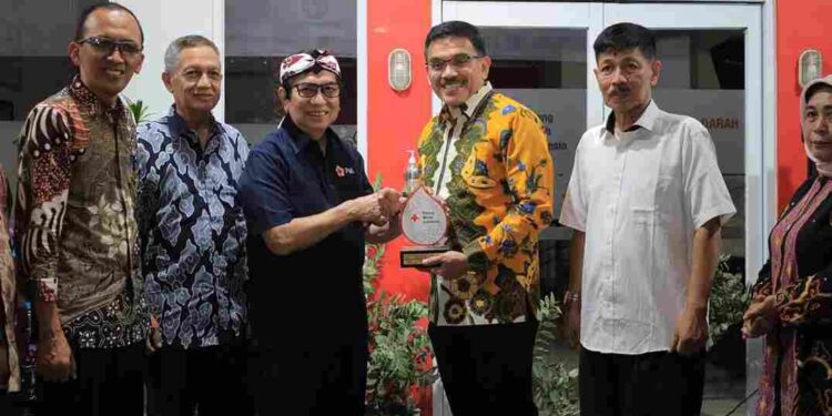 PMI Kota Cirebon Gelar Aksi Donor Darah Menyemarakkan Hari Jadi Cirebon ke-599