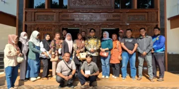 Gaji Guru PPPK Paruh Waktu Disorot, DPRD Cirebon Minta Kesejahteraan Diperbaiki